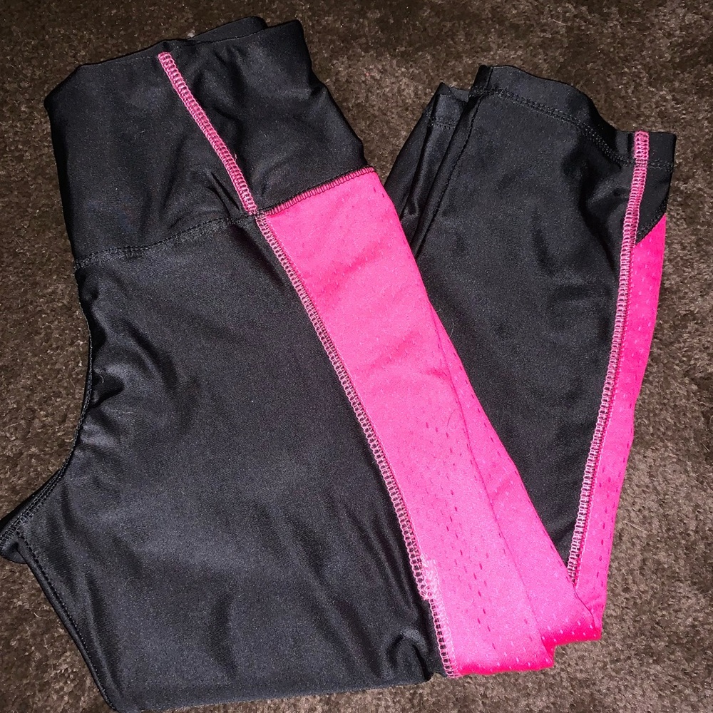 Jersey Capri Active Leggings
